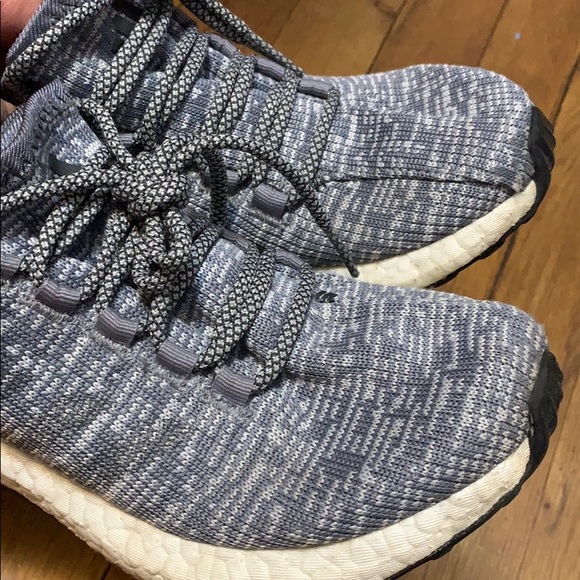 ADIDAS ULTRA BOOST - Picture 8 of 8